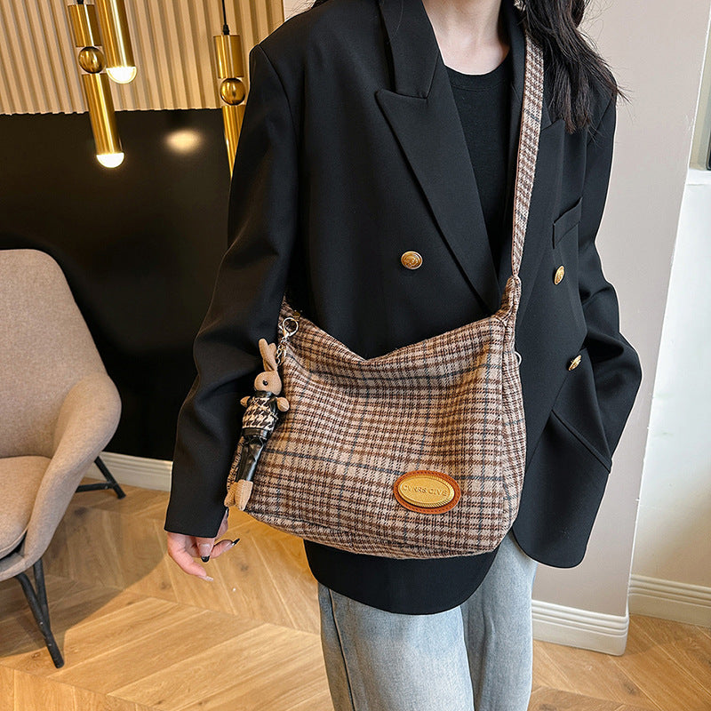 Miss Velora Alma Plaid Shoulder Bag, main product image
