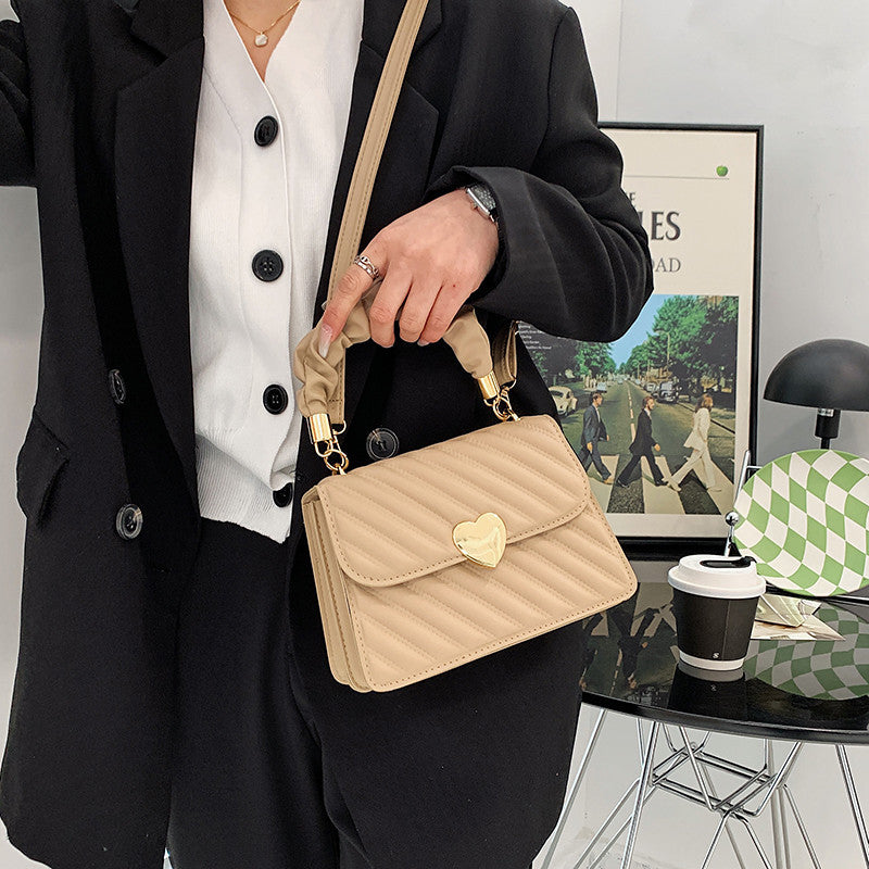 Miss Velora Amora Shoulder Bag, alternate product image 4
