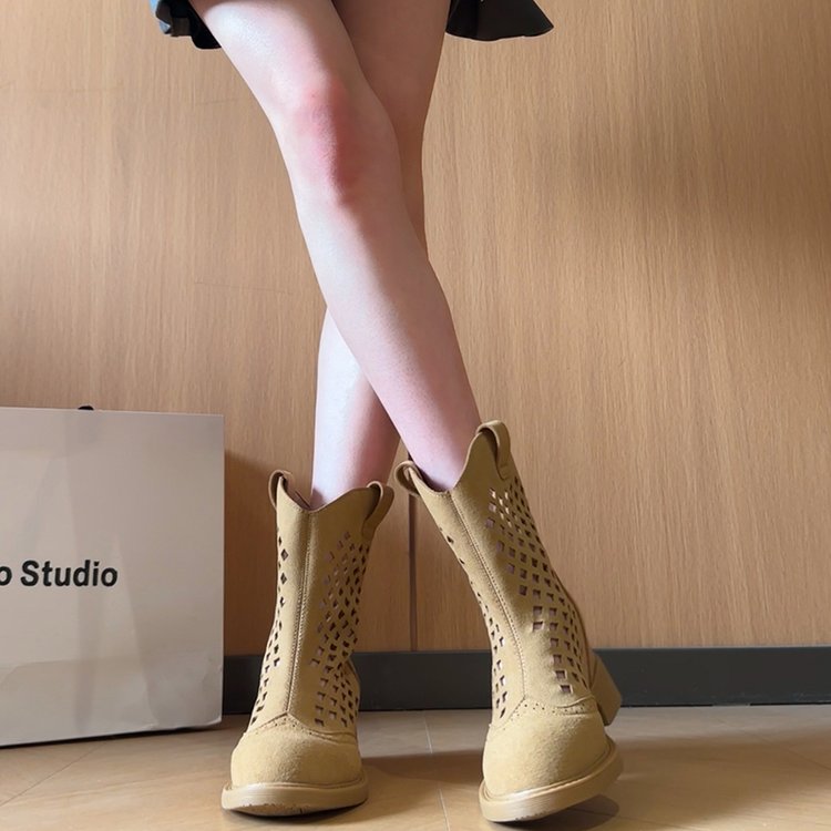 Miss Velora Aeris Mesh Boots in Brown