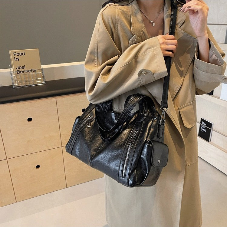 Miss Velora Leyla Slouchy Shoulder Bag, alternate product image 8