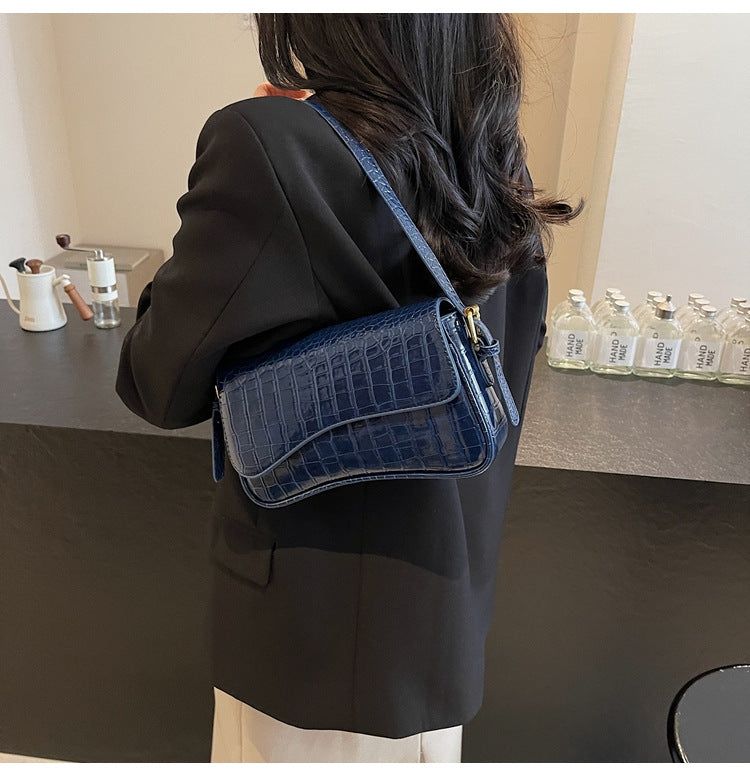 Miss Velora Perla Shoulder Bag in Crocodile Pattern Blue