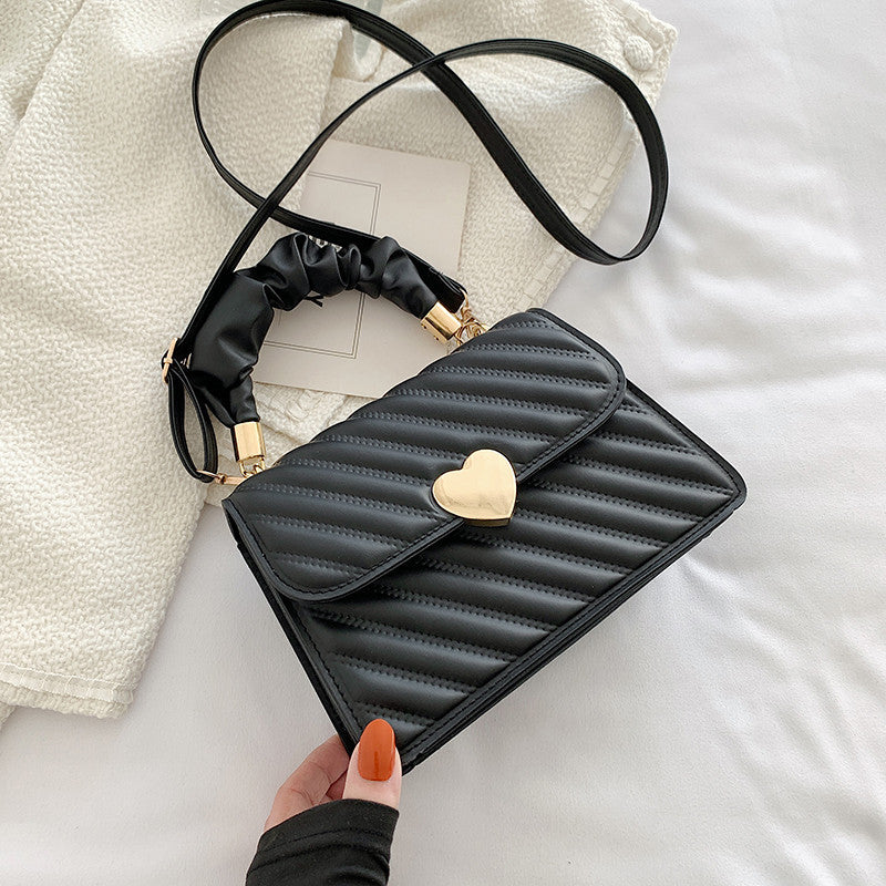 Miss Velora Amora Shoulder Bag in Black