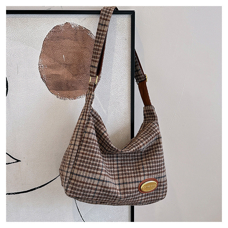 Miss Velora Alma Plaid Shoulder Bag in Khaki Without Pendant